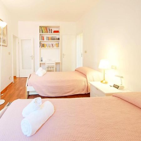 Dolcevita Apartments N 285 Венеція Екстер'єр фото